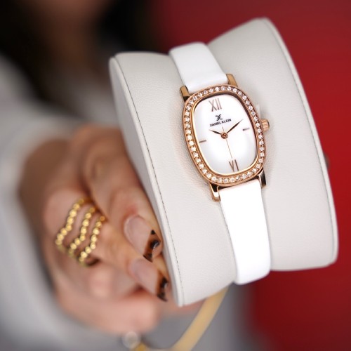 ساعت مچی زنانه دنیل کلین مدل DK.1.13943