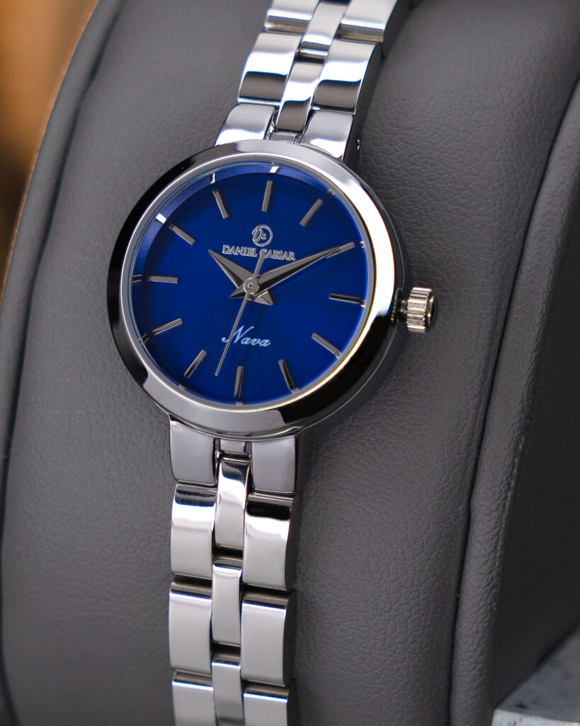 ساعت تک موتوره زنانه دنیل سزار 1271-1