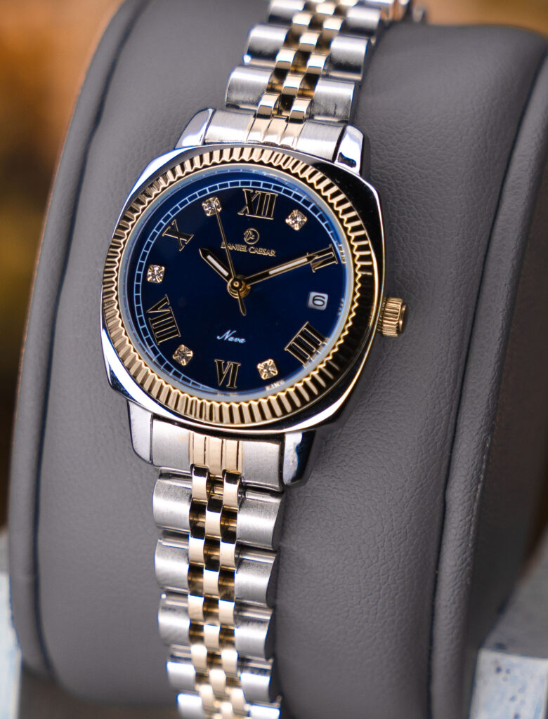 ساعت تک موتوره زنانه دنیل سزار 1-1315-1