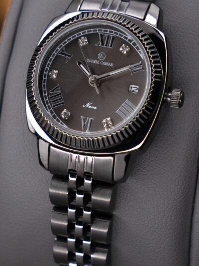 ساعت تک موتوره زنانه دنیل سزار 8-1315-1