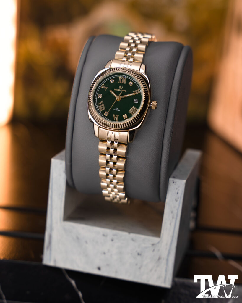 ساعت تک موتوره زنانه دنیل سزار 9-1315